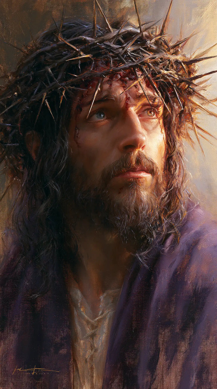 Jesus Crowned with Thorns — The Peaceful Gaze in Mauve Tones